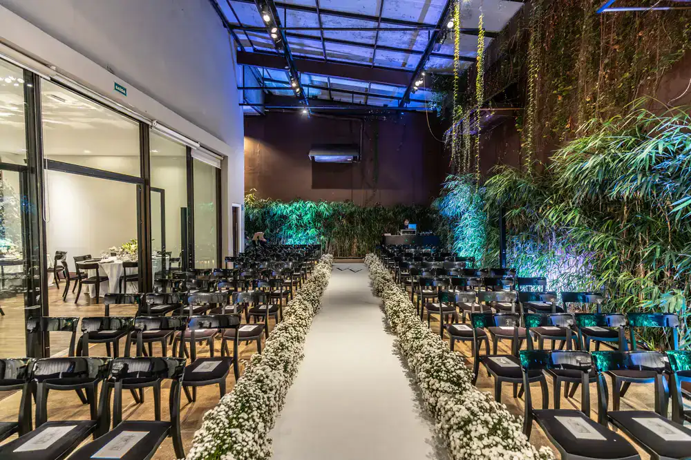 Clean lines and monochromatic floral setup for a modern ceremony