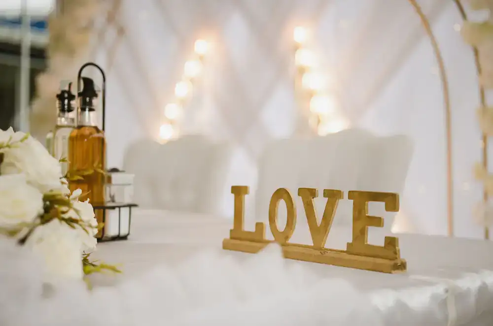 Elegant wedding table setting detail